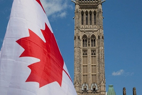 کانادا قوانین مهاجرتی را دشوارتر می‌کند