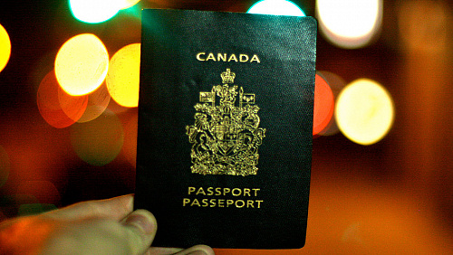ویژگی های اخذ پاسپورت کانادایی
