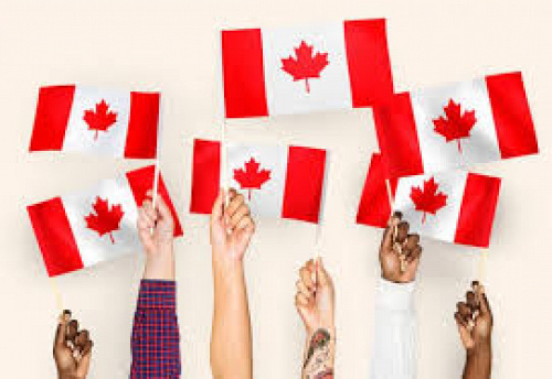 زمان و هزینه لازم جهت اخذ اقامت والدین در کانادا